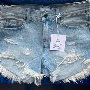 Never worn GIGI low rise cut off Jean shorts from Pistola